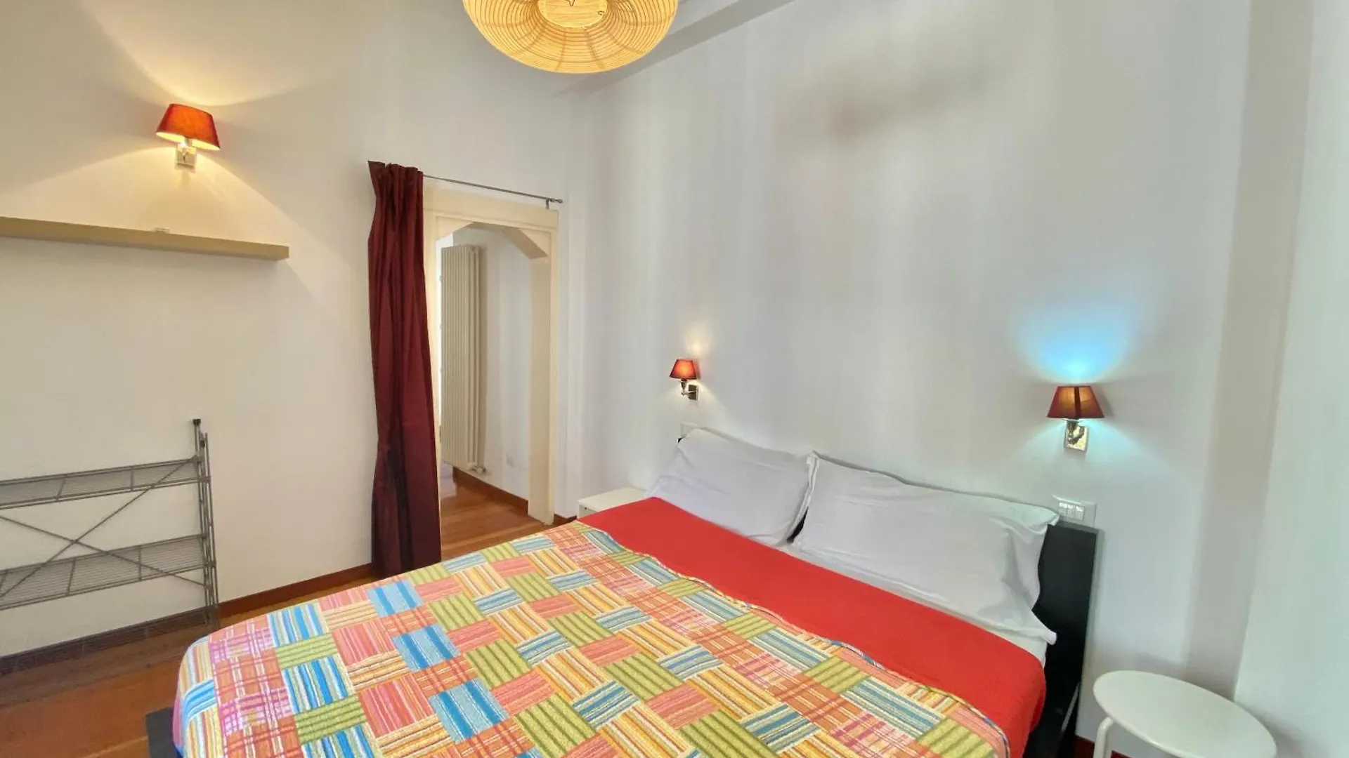 In Coorte Di Prestigio Salutati Home Milan Italy